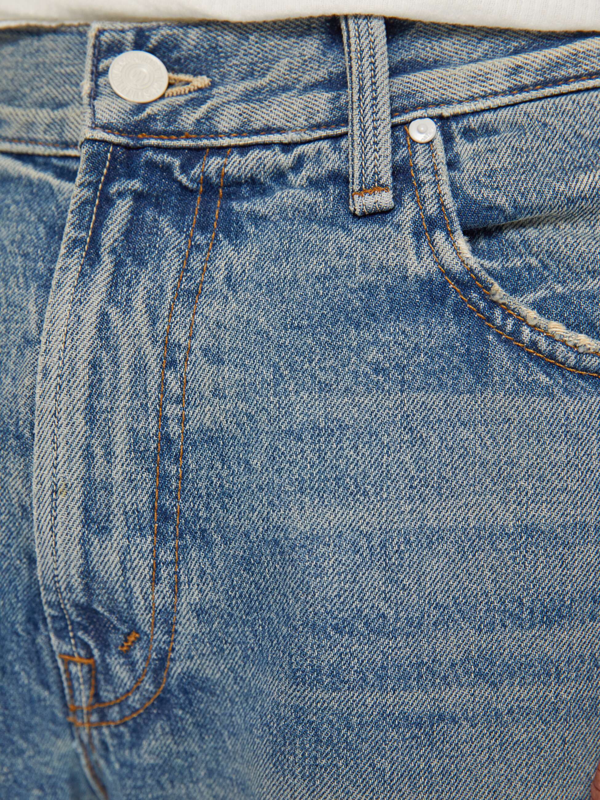 The Bronco - Knuckle Down - Image 6